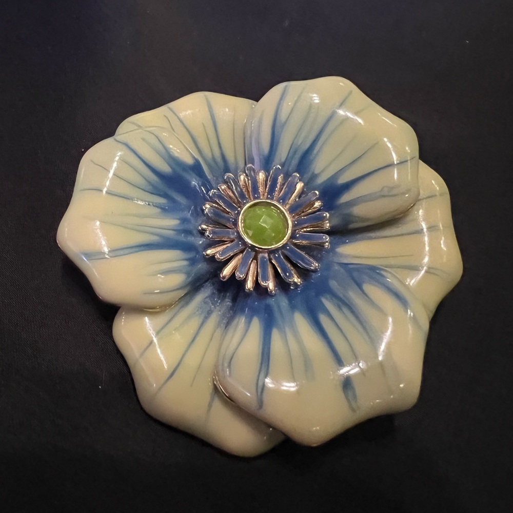 Vintage Liz Claiborne Brooch